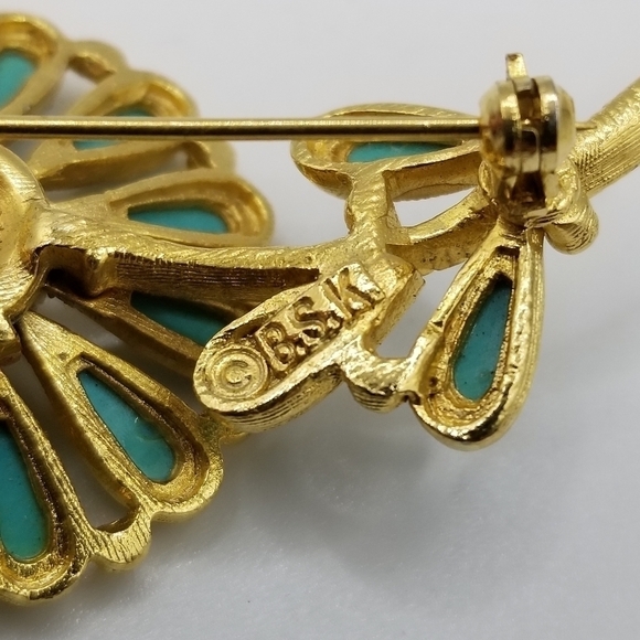 Vintage BSK Turquoise Gold Tone Flower Daisy Costume Jewelry Pin Brooch Signed - Picture 5 of 10